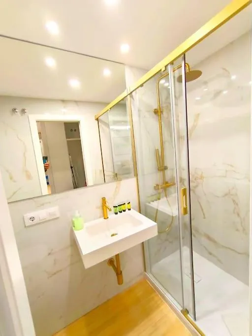 Elegance Suites Seville Apartment